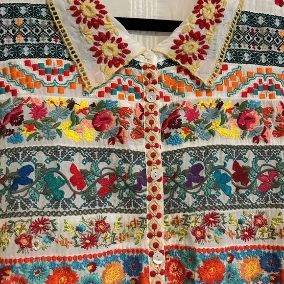 Johnny Was Heavily Embroidered Button front Long Sleeve Tunic/ Top - Picture 2 of 4